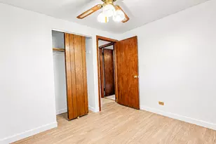 33022 N John Mogg Rd, Grayslake, IL 60030 - Photo 12
