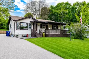 33022 N John Mogg Rd, Grayslake, IL 60030 - Photo 4
