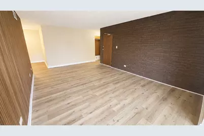 1620 Richmond Circle #105, Joliet, IL 60435 - Photo 4