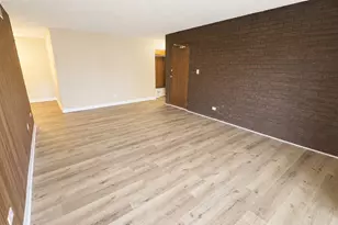 1620 Richmond Cir, Joliet, IL 60435 - Photo 4