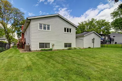 2266 Durham Drive, Wheaton, IL 60189 - Photo 20