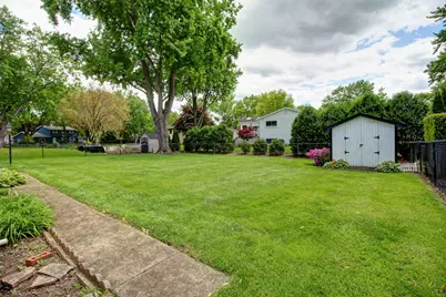 2266 Durham Drive, Wheaton, IL 60189 - Photo 18