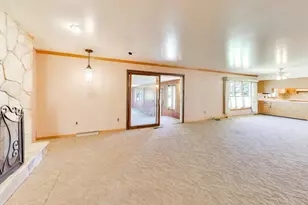 20 N Carbon Hill Rd, Coal City, IL 60416 - Photo 14