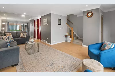 706 N Western Avenue #B, Park Ridge, IL 60068 - Photo 2
