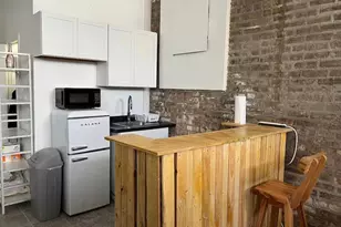 2611 W Peterson Ave, Chicago, IL 60659 - Photo 4