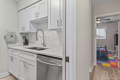 9721 S Cicero Avenue #3C, Oak Lawn, IL 60453 - Photo 4
