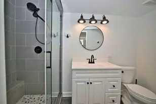 5936 N Melvina Ave, Chicago, IL 60646 - Photo 14