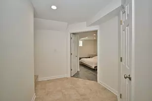 5936 N Melvina Ave, Chicago, IL 60646 - Photo 10