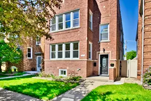 5936 N Melvina Ave, Chicago, IL 60646 - Photo 1