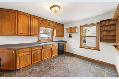 140 W Le Moyne Avenue, Lombard, IL 60148 - Photo 6