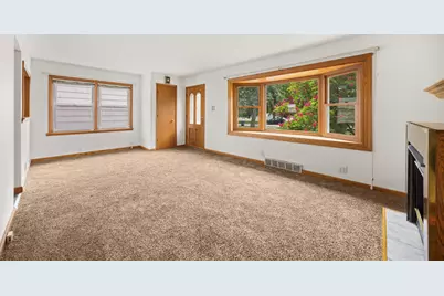 140 W Le Moyne Avenue, Lombard, IL 60148 - Photo 4