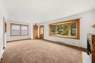 140 W Le Moyne Ave, Lombard, IL 60148 - Photo 4