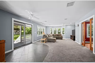 331 E Russell Street, Barrington, IL 60010 - Photo 16