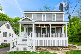 331 E Russell St, Barrington, IL 60010 - Photo 1