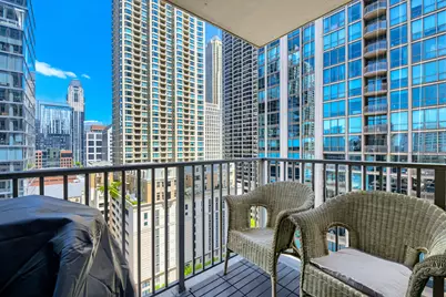 2 E Erie Street #1511, Chicago, IL 60611 - Photo 16