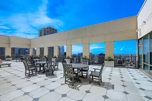 2 E Erie St, Chicago, IL 60611 - Photo 24