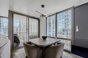 2 E Erie St, Chicago, IL 60611 - Photo 8