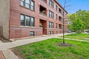 1308 W Granville Ave, Chicago, IL 60660 - Photo 1