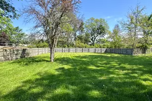 201 W 10th St, Chicago Heights, IL 60411 - Photo 22