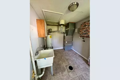 201 W 10th Street, Chicago Heights, IL 60411 - Photo 16