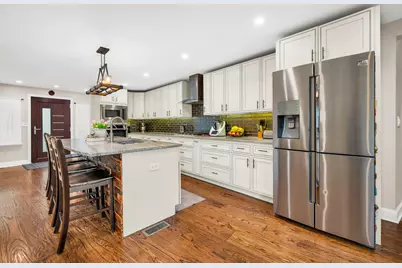 158 St Marys Parkway, Buffalo Grove, IL 60089 - Photo 2