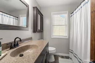 1606 Clark St, Dekalb, IL 60115 - Photo 10