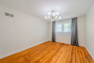 10S220 Alan Rd, Naperville, IL 60564 - Photo 20