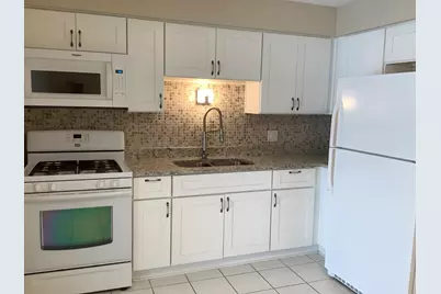 10408 Menard Avenue #2B, Oak Lawn, IL 60453 - Photo 4
