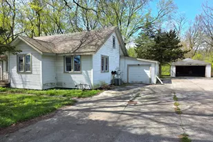 18106 Sayre Ave, Tinley Park, IL 60477 - Photo 1