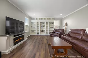 147 Linden Dr, Oswego, IL 60543 - Photo 10