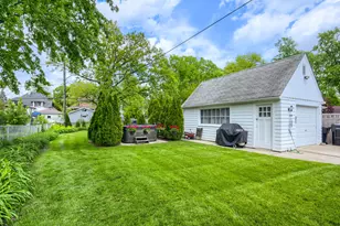 2152 W 107th Pl, Chicago, IL 60643 - Photo 20