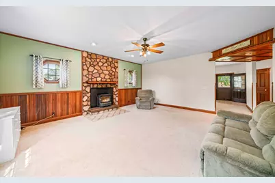 913 Preserve Road, Shabbona, IL 60550 - Photo 8
