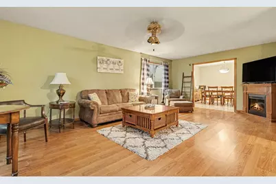 309 Thistle Drive, Bolingbrook, IL 60490 - Photo 2