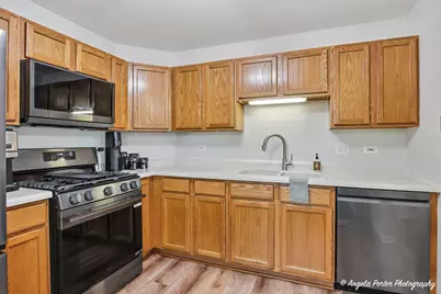 386 Crystal Ridge Drive #386, Crystal Lake, IL 60012 - Photo 12