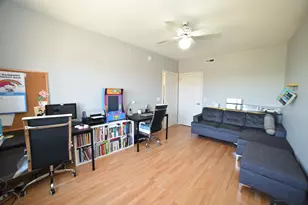 365 Graceland Ave, Des Plaines, IL 60016 - Photo 12