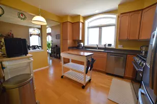 365 Graceland Ave, Des Plaines, IL 60016 - Photo 10