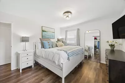 [Address not provided], Hinsdale, IL 60521 - Photo 10