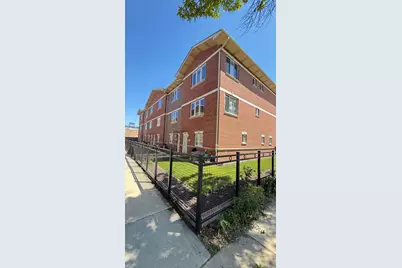 3521 S Parnell Avenue #C, Chicago, IL 60609 - Photo 2