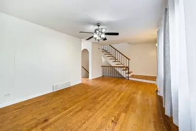 5570 Court F, Hanover Park, IL 60133 - Photo 4