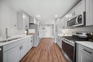 703 Westmere Rd, Des Plaines, IL 60016 - Photo 10