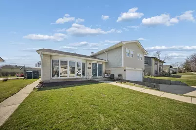 703 Westmere Road, Des Plaines, IL 60016 - Photo 2