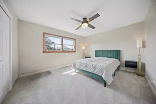 703 Westmere Rd, Des Plaines, IL 60016 - Photo 18
