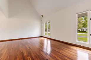 5044 Lanterne Ct, Loves Park, IL 61111 - Photo 12