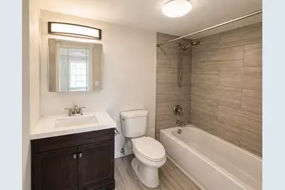 1 Renaissance Place #720, Palatine, IL 60067 - Photo 4