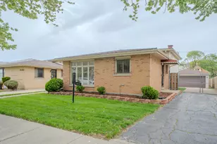 12111 S Justine Ave, Chicago, IL 60643 - Photo 1