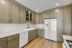 820 Weidner Rd, Buffalo Grove, IL 60089 - Photo 6
