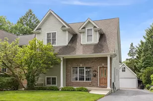 4528 Middaugh Ave, Downers Grove, IL 60515 - Photo 1