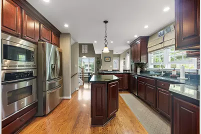 4528 Middaugh Avenue, Downers Grove, IL 60515 - Photo 6