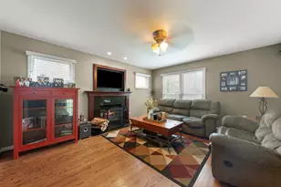4528 Middaugh Ave, Downers Grove, IL 60515 - Photo 12