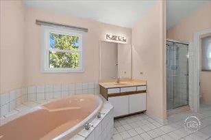 1600 Huntington N Dr, Algonquin, IL 60102 - Photo 18